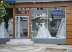 «Любовь зла…» - 2: в Краснодаре из-за нее стреляют, в Астрахани и Волгограде – убивают, а в Воронеже – развешивают прокладки на машины 