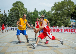 На Кубани прошли соревнования по баскетболу «Оранжевый мяч»