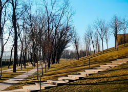 В парке Галицкого открыли новые прогулочные аллеи 