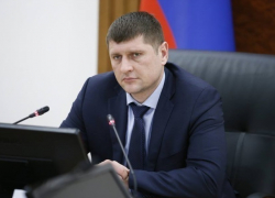 Угрожая прокуратурой, требует долю от банка вице-губернатор Краснодарского края