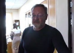 «Единая Россия» проверит депутата Динского района Мамонова после его нападения на активиста