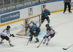 Хоккеисты "Сочи" снова проиграли сборной, на этот раз - канадской