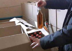 На Кубани мужчина пытался незаконно перевезти 400 литров алкоголя