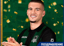 Полузащитник ФК «Краснодар» Александр Черников отмечает день рождения  