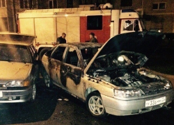 В спальном районе Краснодара сгорел автомобиль