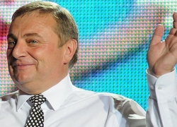 Унизил учительницу должностью в мэрии с зарплатой 30000 рублей и жильем мэр Сочи Анатолий Пахомов