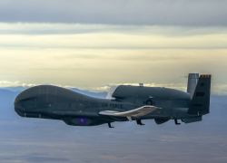 США направили крупнейший дрон-разведчик в Чёрное море 