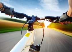  Жители Новосибирска решили съездить в Анапу на велосипеде 