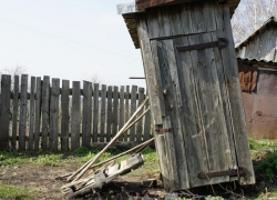 «Туалет есть, но он на улице»: все тяготы обучения чувствуют на себе школьники из Краснодарского края