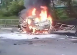 Появилось видео с места ДТП с горящим BMW X6 в Сочи