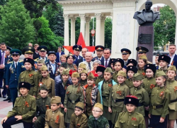  «Великий день для нашей страны»: Кондратьев и Бурлачко поздравили кубанцев с Днем Победы 