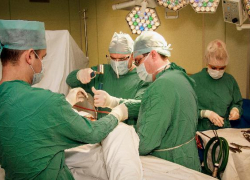 В Краснодаре медики по кусочкам собрали таз 62-летней женщине после ДТП 