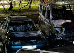 В Краснодаре 5 февраля сгорели два авто