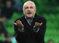 Мы позорно вошли в историю, - Шалимов о "безобразной" игре "Краснодара" с "Томью"