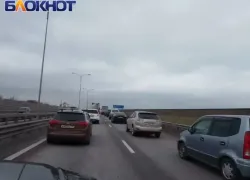 В первый день лета встало движение на М-4 «Дон» в Краснодаре 