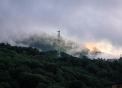 Тропа к водопаду Менделя и горнолыжные трассы: Билайн улучшил мобильный интернет для отдыхающих на «Розе Хутор»
