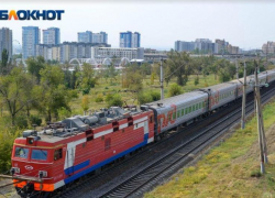В Краснодарском крае поезд сбил женщину, сидящую на рельсах