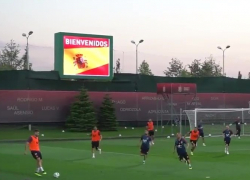 Аншлаг собрала первая тренировка испанцев в Краснодаре