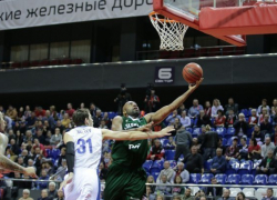  Такие игры не очень хороши для здоровья: В битве Юга и Севера «Локомотив-Кубань» стал сильнее 