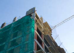 Три человека упали с высоты в Краснодаре за выходные