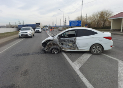В Краснодарском крае водитель легковушки устроил ДТП с тремя грузовиками