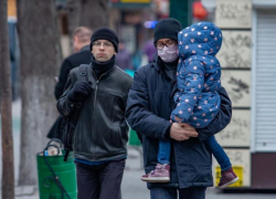 89 женщин, 95 мужчин, 4 ребенка: подробности по заболевшим коронавирусом на Кубани 5 января