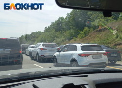 Пробка на пять километров замедлила поток у Горячего Ключа на М-4 «Дон»