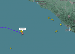 Два иностранных самолёта-разведчика патрулируют море вблизи Кубани и Крыма