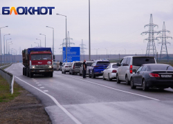 Крымский мост закрыли из-за смертельного ДТП