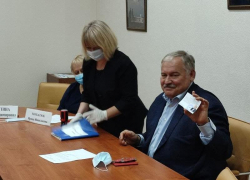 Кубанский казак, историк и художник Константин Затулин прошел в Госдуму VIII созыва от Сочинского округа