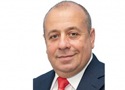 Более 800 тысяч рублей в месяц составляет доход избранного в четвертый раз в Гордуму Краснодара депутата Кравченко