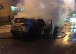 В Геленджике внезапно вспыхнул японский «паркетник», стоимостью более миллиона рублей