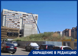 «Невозможно открыть окна»: очаг опасного аллергена возник под домами краснодарцев