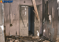 Виновата жара? На юге России сбрасывают с балкона унитазы, бегают по городу с ножом, прилюдно занимаются онанизмом и насмерть истязают кошку