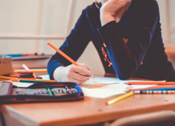 Мальчик сломал позвоночник во время драки в школе на Кубани