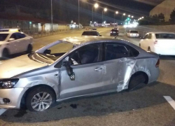 В Сочи машина во время ДТП упала прямо на пассажира