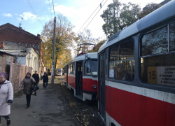 В центре Краснодара к обеду встало движение трамваев