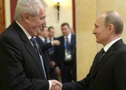 «Можно задуматься о компенсации за Крым»: Путин встретится с президентом Чехии в Сочи