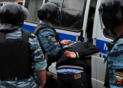 На Кубани сотрудники полиции задержали мошенника, находящегося в федеральном розыске