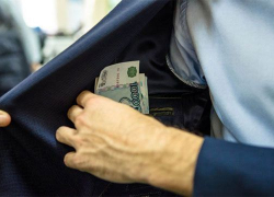 На Кубани попался на взятке начальник райотдела судебных приставов
