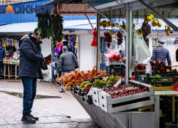 В Краснодарском крае подорожали помидоры, колбаса и детское питание 