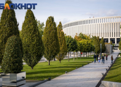 Краснодарские знаменитости в деле: Галицкого хвалят, Дерипаска страдает от Украины, а невеста Лепса просто страдает 