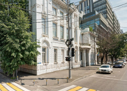  На одной из улиц Краснодара почти на полгода ограничат движение 