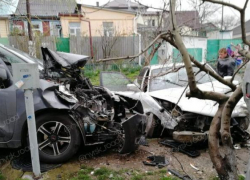 «Замес нехилый»: автоледи на «БМВ» устроила массовую аварию в Новороссийске