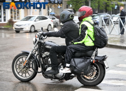 Мотоциклистам запретят ночные поездки по Кубанской Набережной в Краснодаре