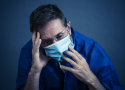 Снова антирекорд на Кубани: 43 человека умерли от COVID-19