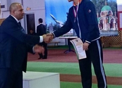 Федор Емельяненко наградил кубанского кикбоксера