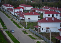 Сочинские власти просят не покупать олимпийские коттеджи у риэлторов