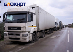 Из-за ремонта трассу М-4 "Дон" в Краснодаре сковала 10-километровая пробка