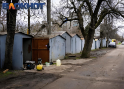 В Краснодаре проведут демонтаж гаражей, павильонов и шлагбаумов